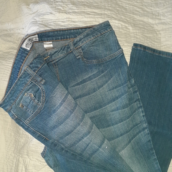 Womens jeans - Picture 8 of 10